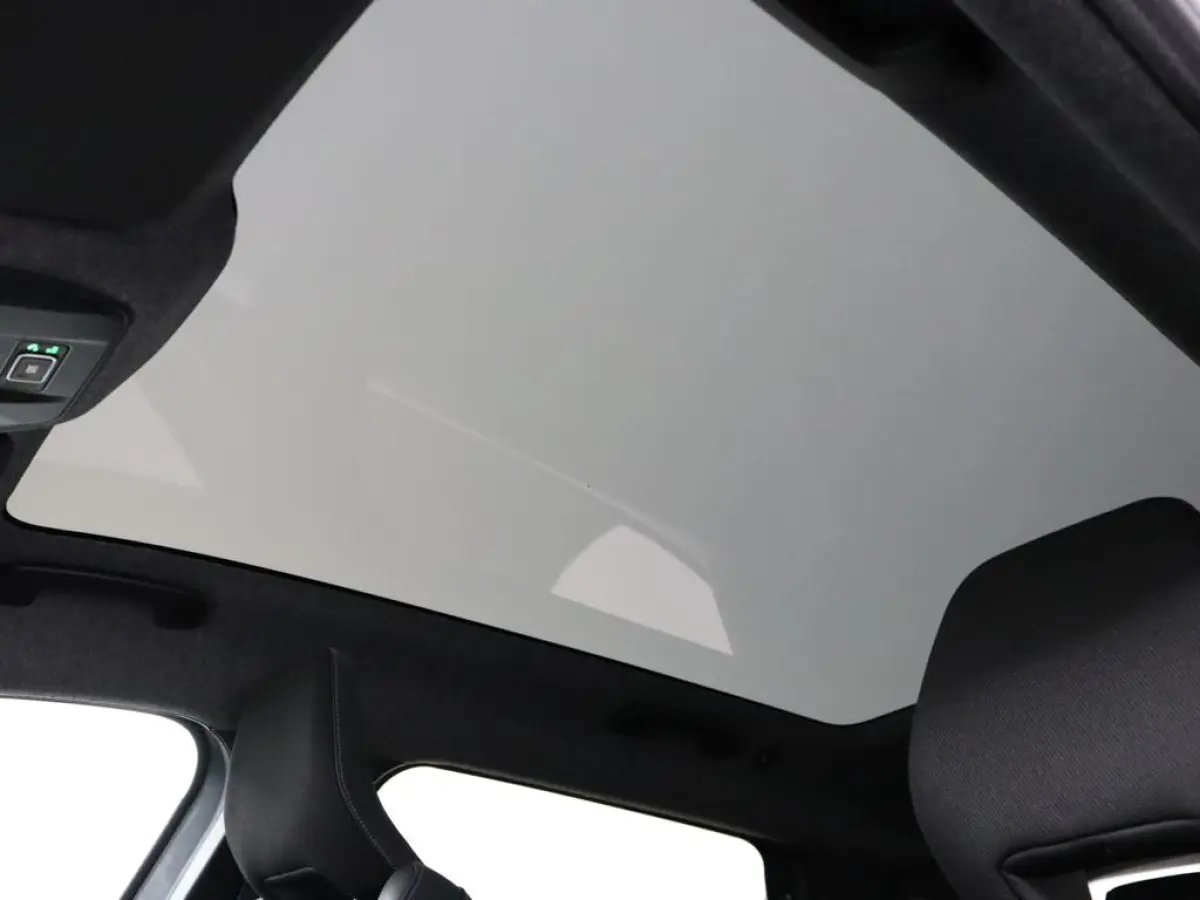 EV87 long range esprit Alpine | Pack light & sound | Harman & Kardon | Solarbay glazandak | Pack advanced driving assist & augmented vision |