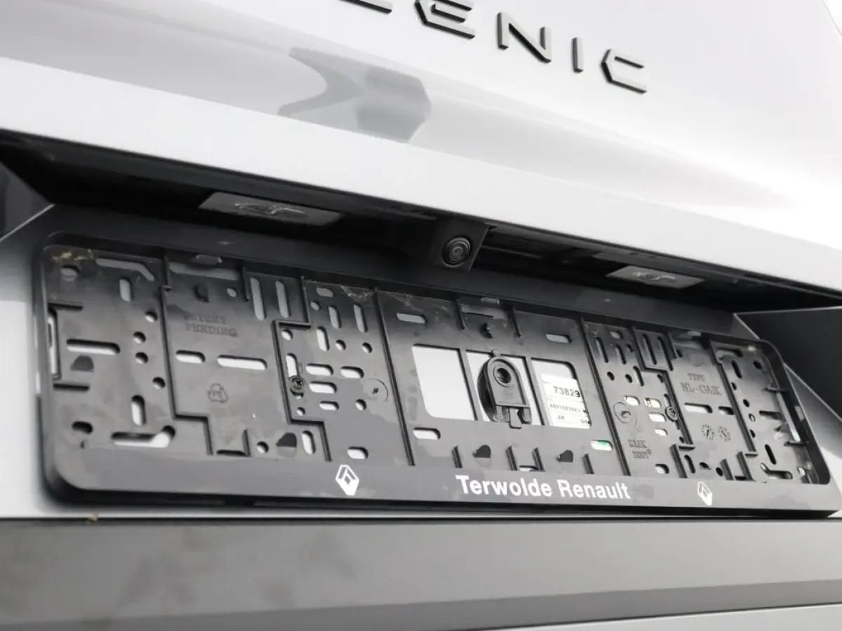 EV87 long range esprit Alpine | Pack light & sound | Harman & Kardon | Solarbay glazandak | Pack advanced driving assist & augmented vision |