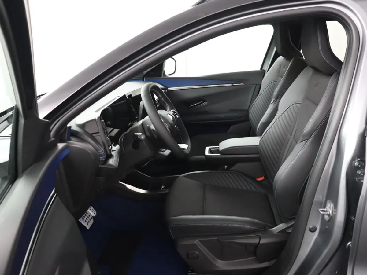 EV87 long range esprit Alpine | Pack light & sound | Harman & Kardon | Solarbay glazandak | Pack advanced driving assist & augmented vision |