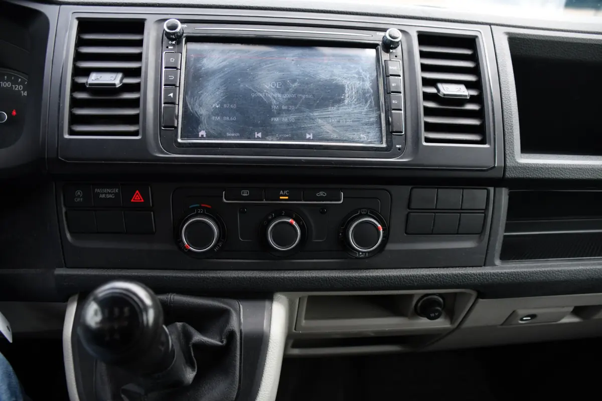 2.0 TDI L1H1 PB Edition Camera, Airco, Trekhaak, Multimedia, 85pk, Radio, Uniek!