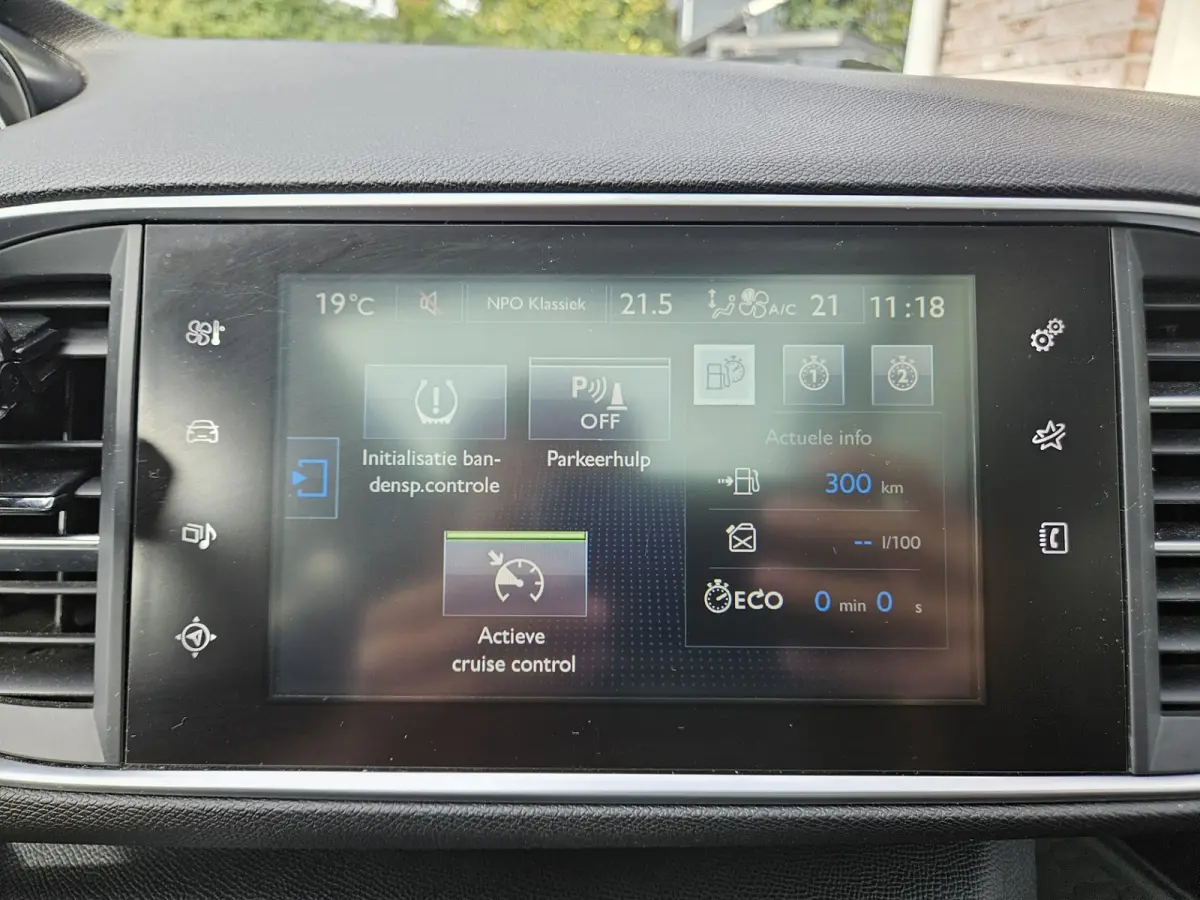 1.2 PureTech Allure Trekhaak! Revisie Motor! LED! Carplay! Panoramadak!