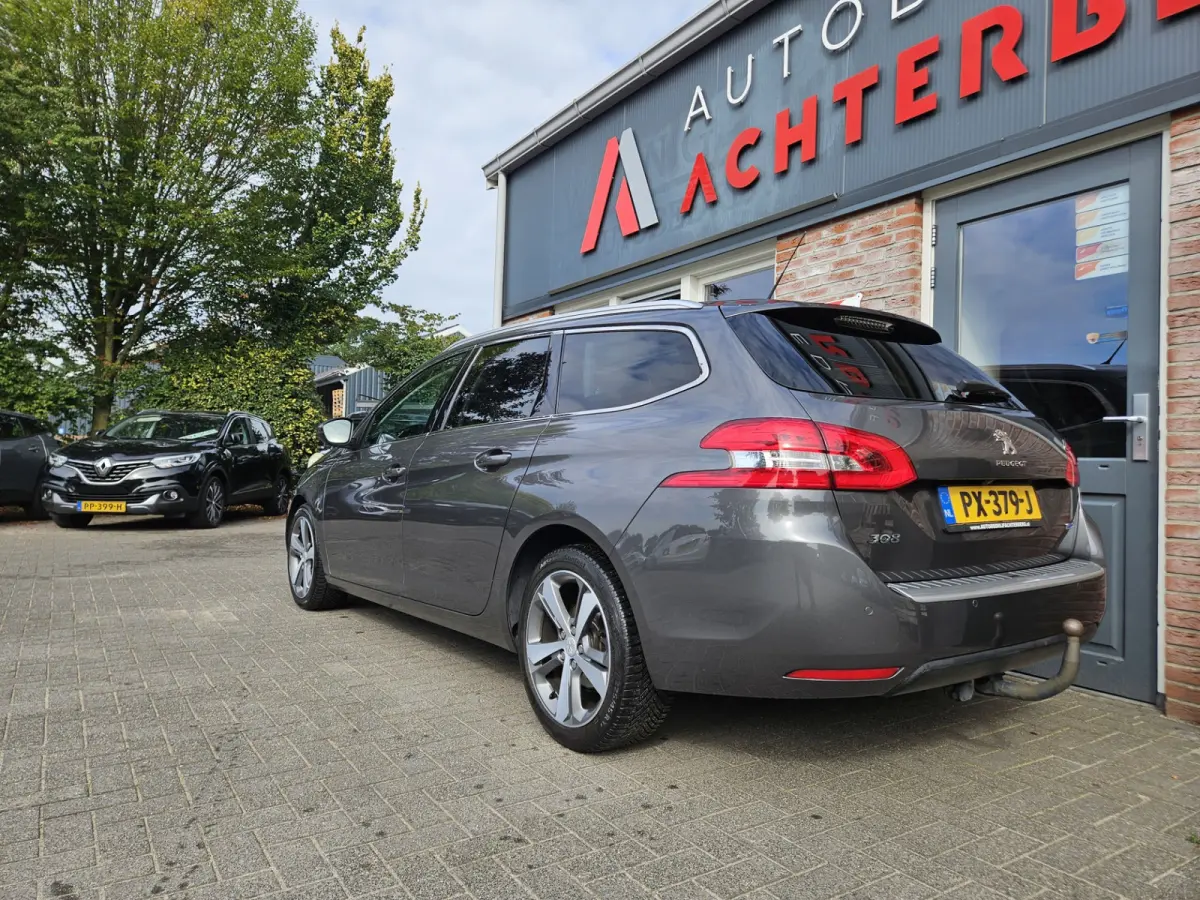 1.2 PureTech Allure Trekhaak! Revisie Motor! LED! Carplay! Panoramadak!