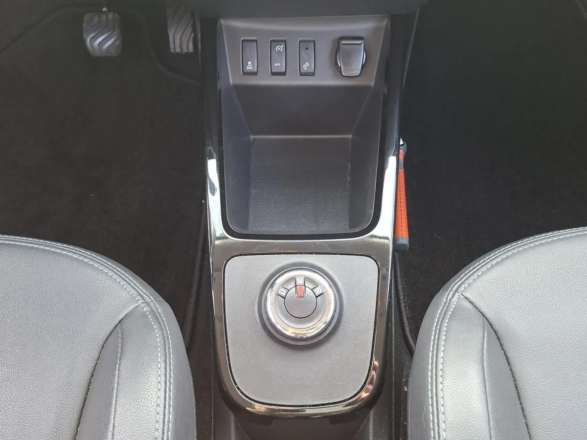 Expression SOH 92% Carplay Navigatie LM Velgen Camera Lederen Interieur PDC-Achter