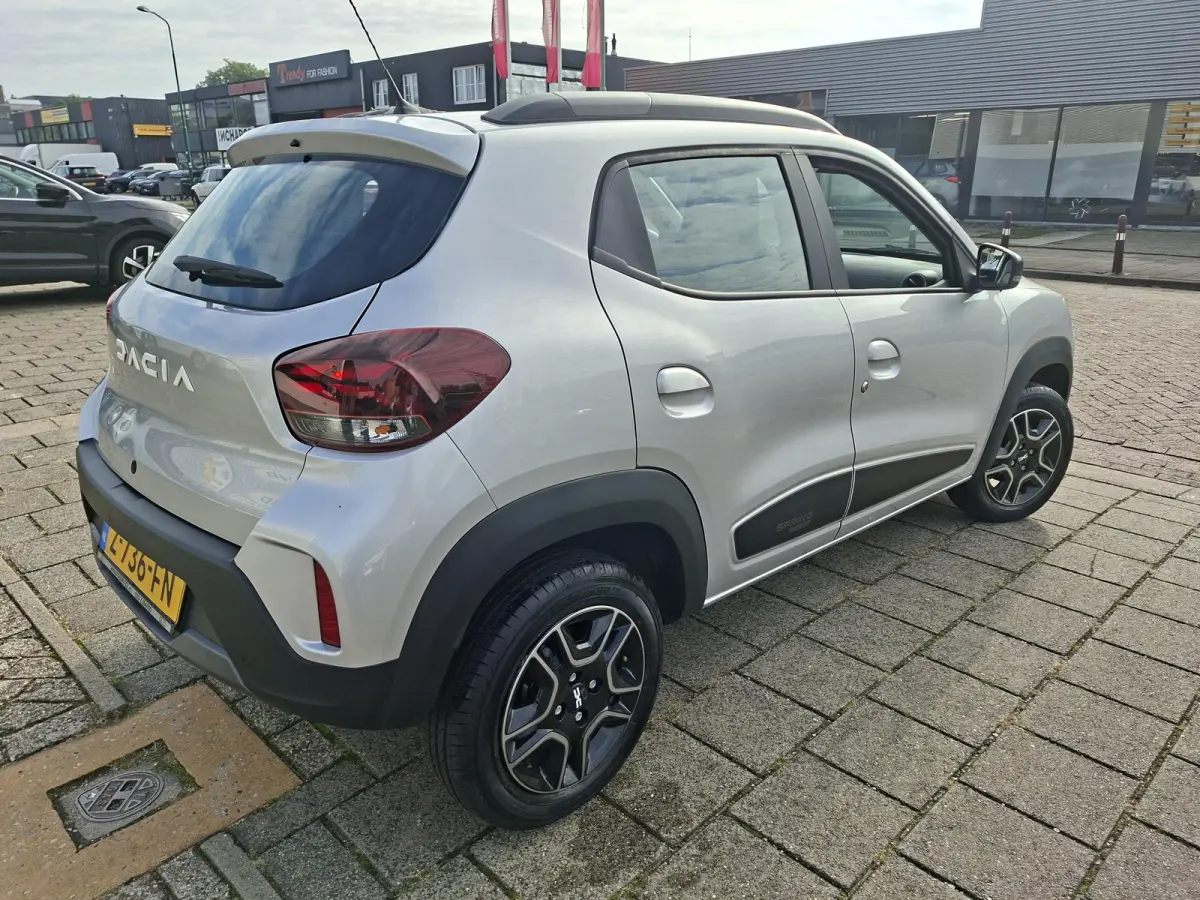 Expression SOH 92% Carplay Navigatie LM Velgen Camera Lederen Interieur PDC-Achter