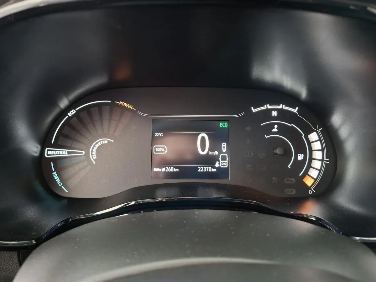 Expression SOH 92% Carplay Navigatie LM Velgen Camera Lederen Interieur PDC-Achter