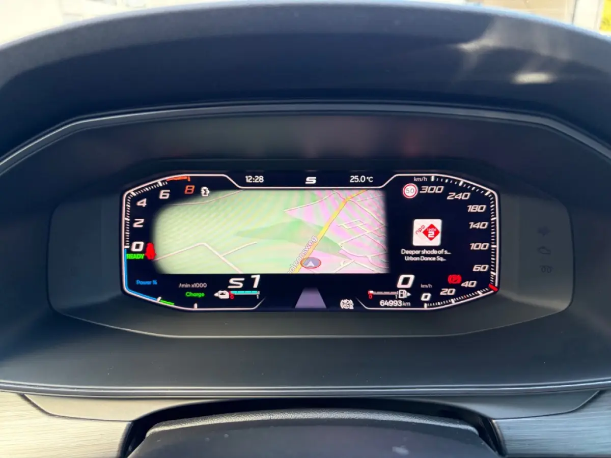 1.4 e-Hybrid VZ Performance 245pk ACC LED Camera V-Cockpit Carplay Sfeerlicht