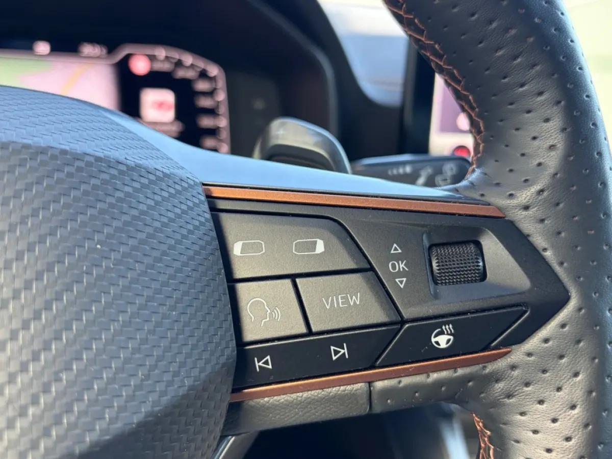 1.4 e-Hybrid VZ Performance 245pk ACC LED Camera V-Cockpit Carplay Sfeerlicht