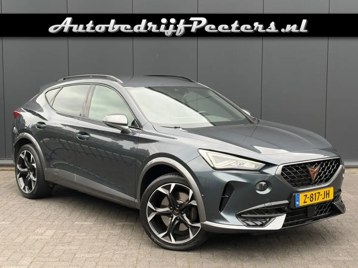 1.4 e-Hybrid VZ Performance 245pk ACC LED Camera V-Cockpit Carplay Sfeerlicht