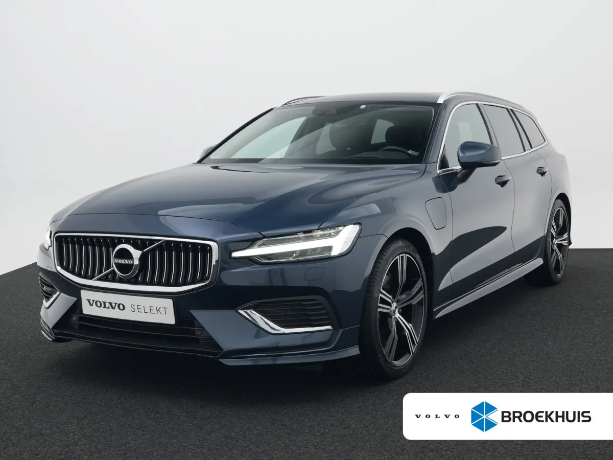 T6 Recharge AWD Inscription | Achterbank verwarmd | Achteruitrijcamera | Audio installatie