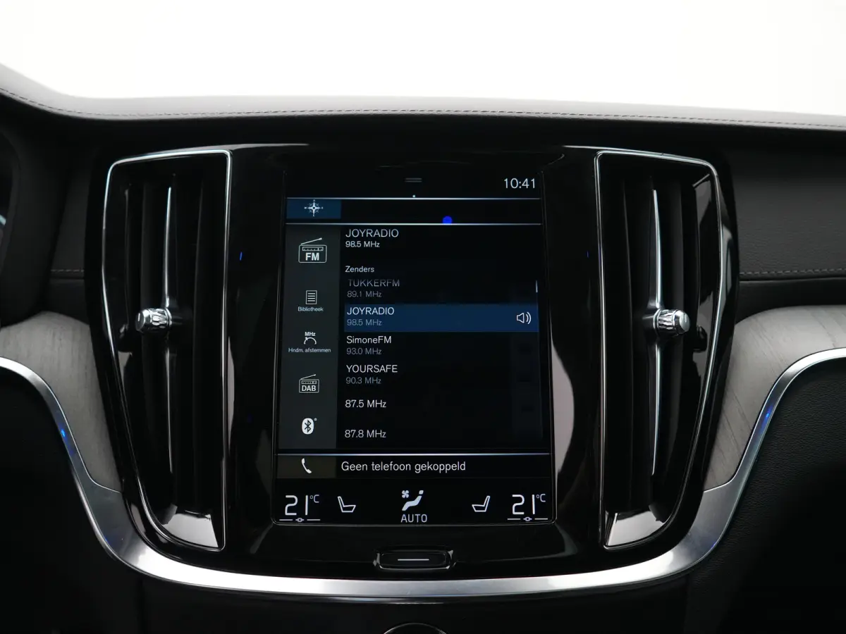 T6 Recharge AWD Inscription | Achterbank verwarmd | Achteruitrijcamera | Audio installatie