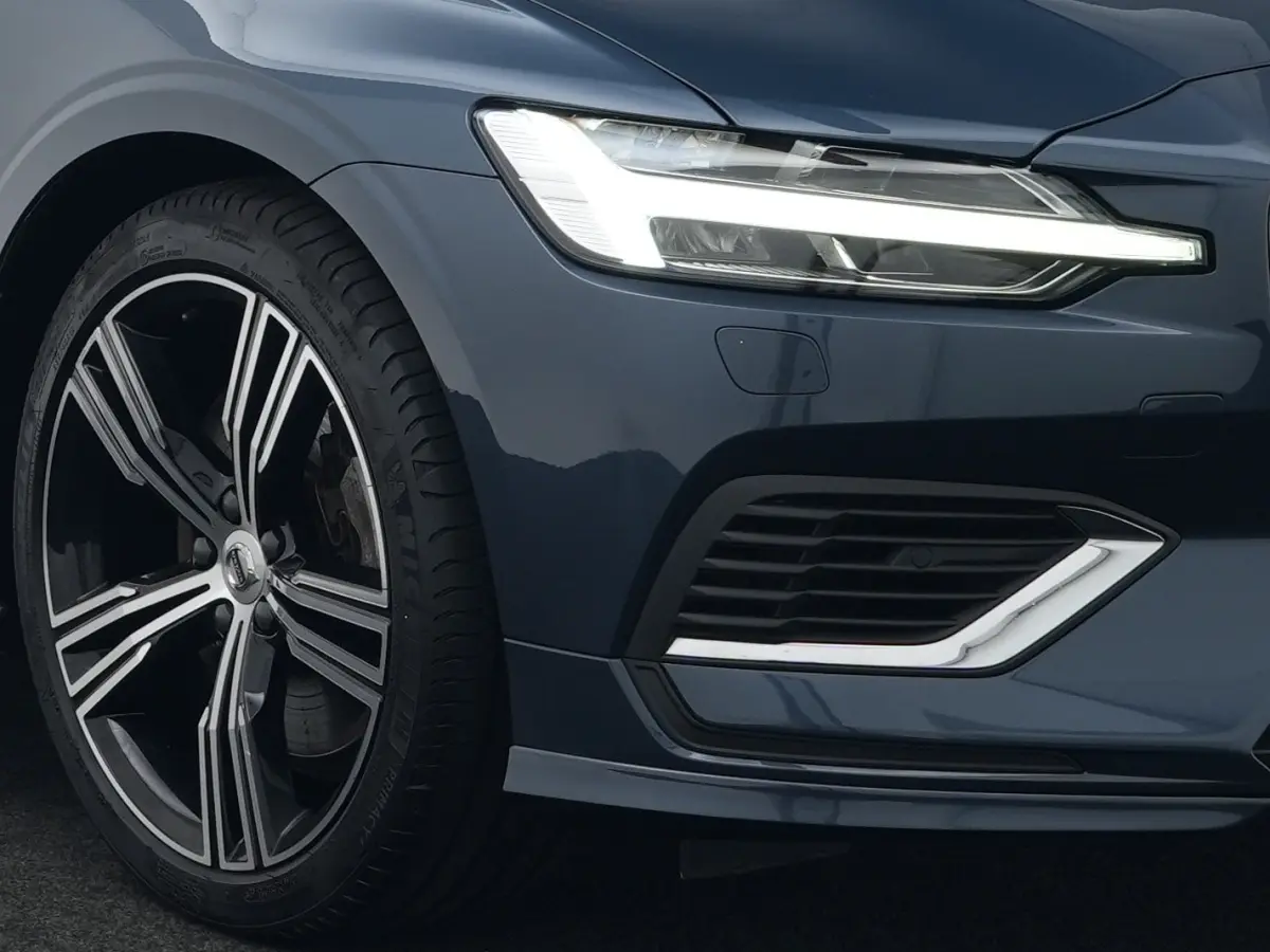 T6 Recharge AWD Inscription | Achterbank verwarmd | Achteruitrijcamera | Audio installatie
