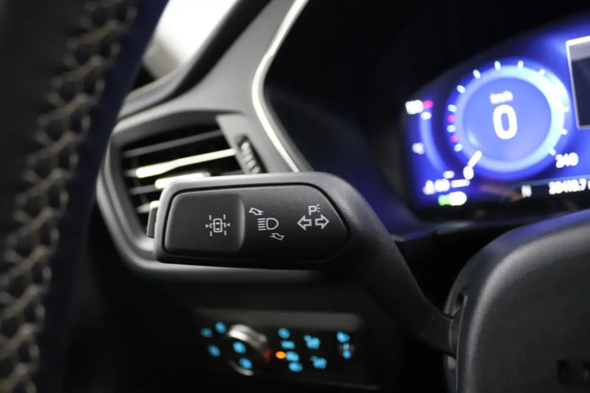 2.5 PHEV Vignale | Trekhaak | Winterpakket | Leder | Elek. Stoelen | CarPlay/Android Auto | LED | Stoelverwarming