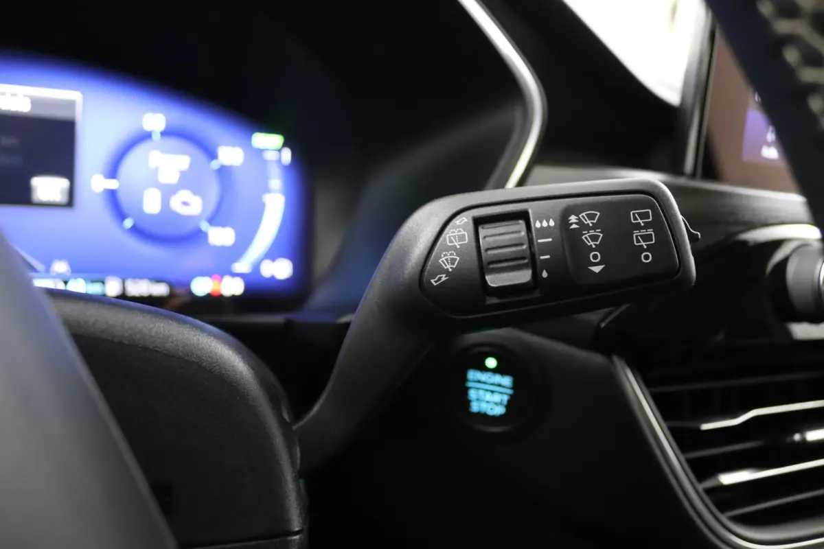 2.5 PHEV Vignale | Trekhaak | Winterpakket | Leder | Elek. Stoelen | CarPlay/Android Auto | LED | Stoelverwarming
