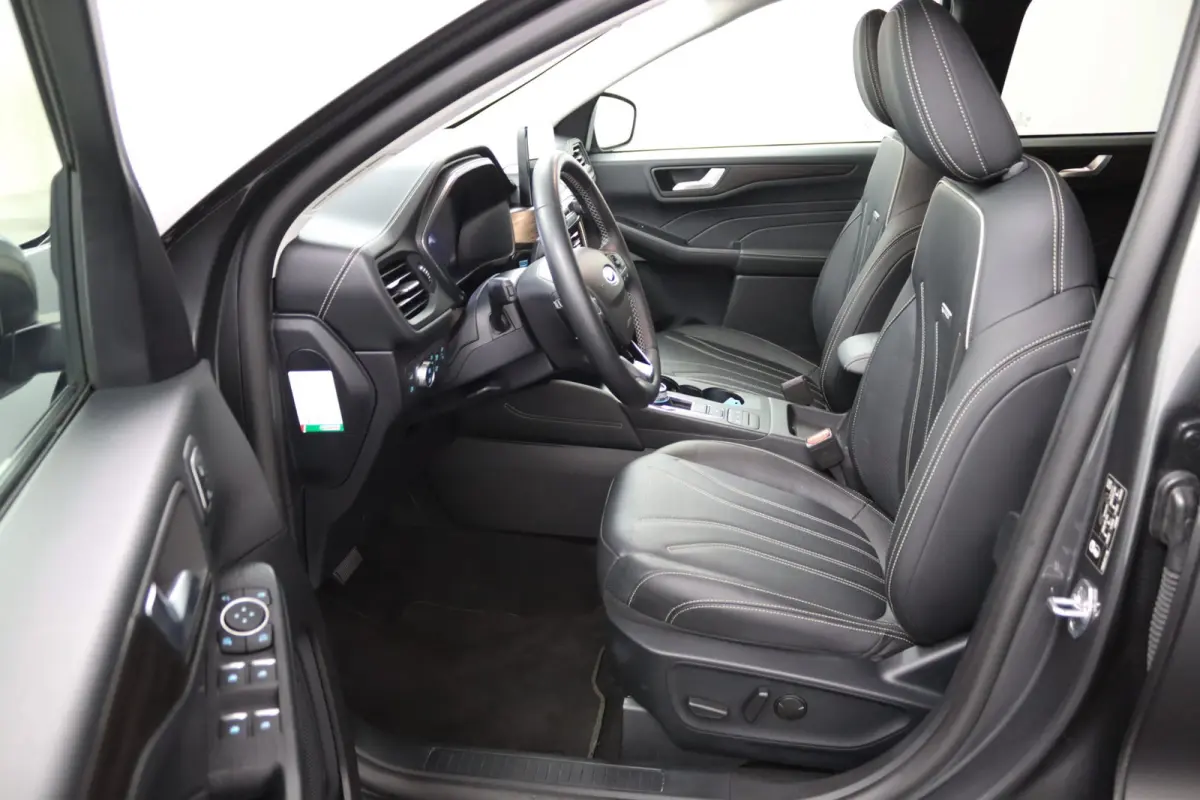 2.5 PHEV Vignale | Trekhaak | Winterpakket | Leder | Elek. Stoelen | CarPlay/Android Auto | LED | Stoelverwarming