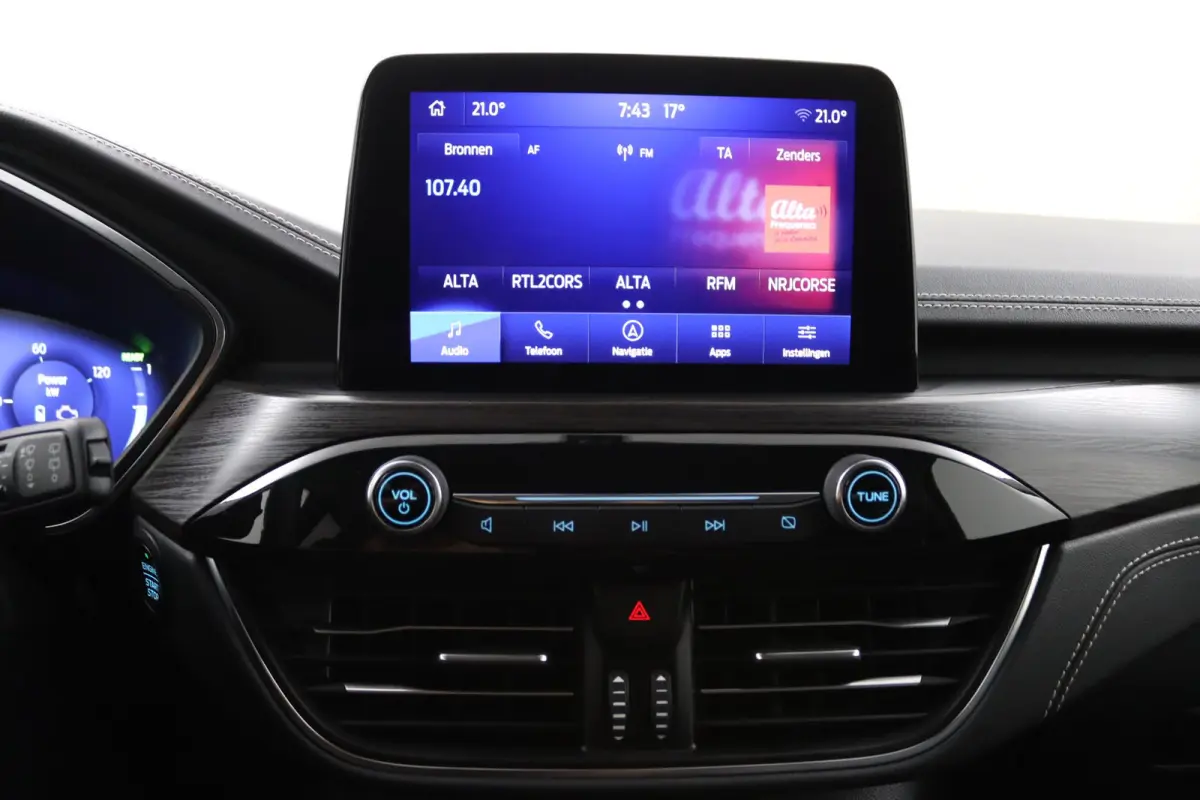 2.5 PHEV Vignale | Trekhaak | Winterpakket | Leder | Elek. Stoelen | CarPlay/Android Auto | LED | Stoelverwarming