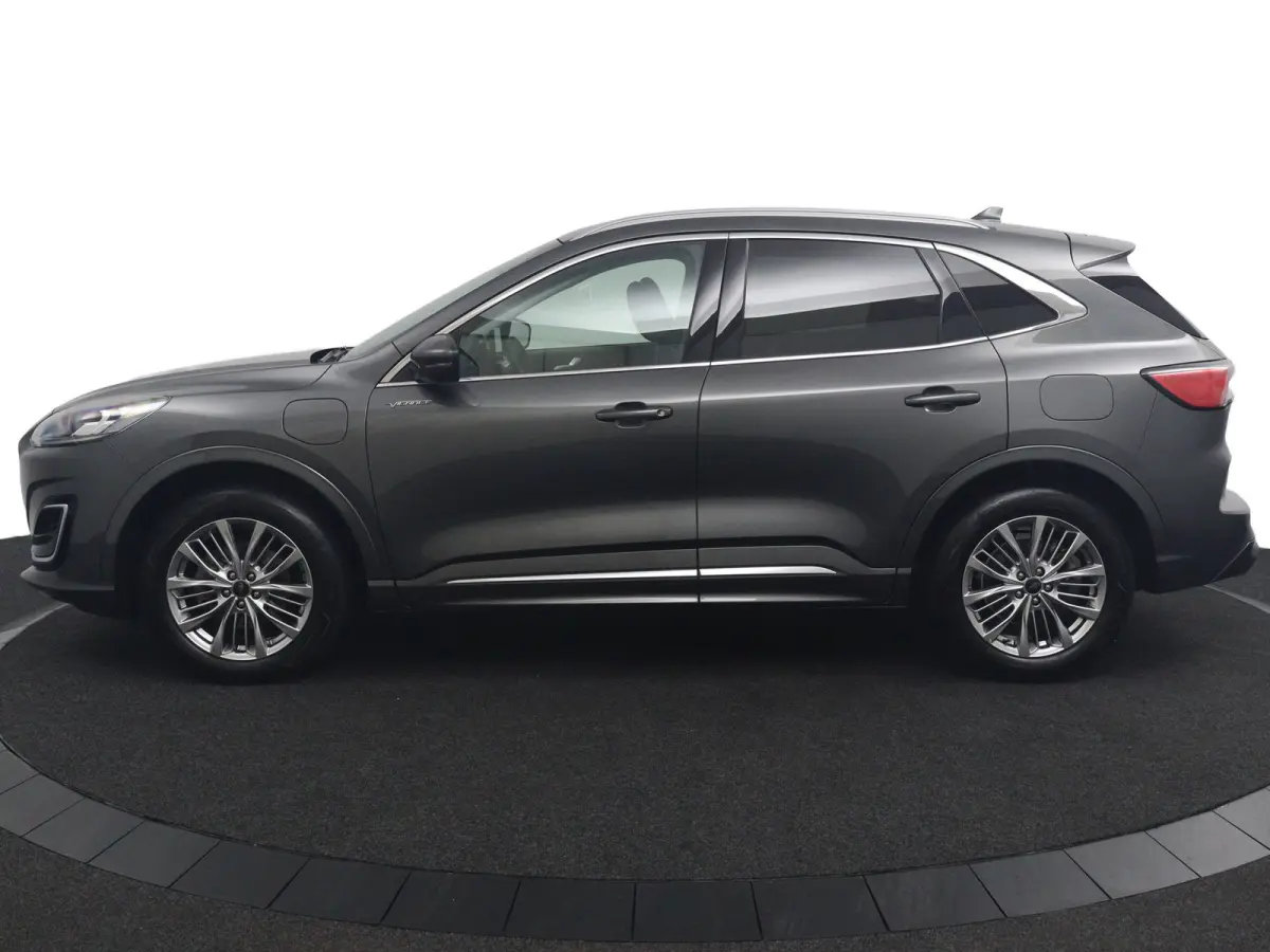 2.5 PHEV Vignale | Trekhaak | Winterpakket | Leder | Elek. Stoelen | CarPlay/Android Auto | LED | Stoelverwarming