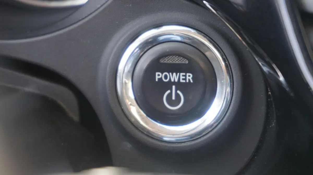 2.4 PHEV Intense+ Afn. Trekhaak | Elekr Achterklep | Schuif-Kanteldak | PDC V+A | Camera | DAB+