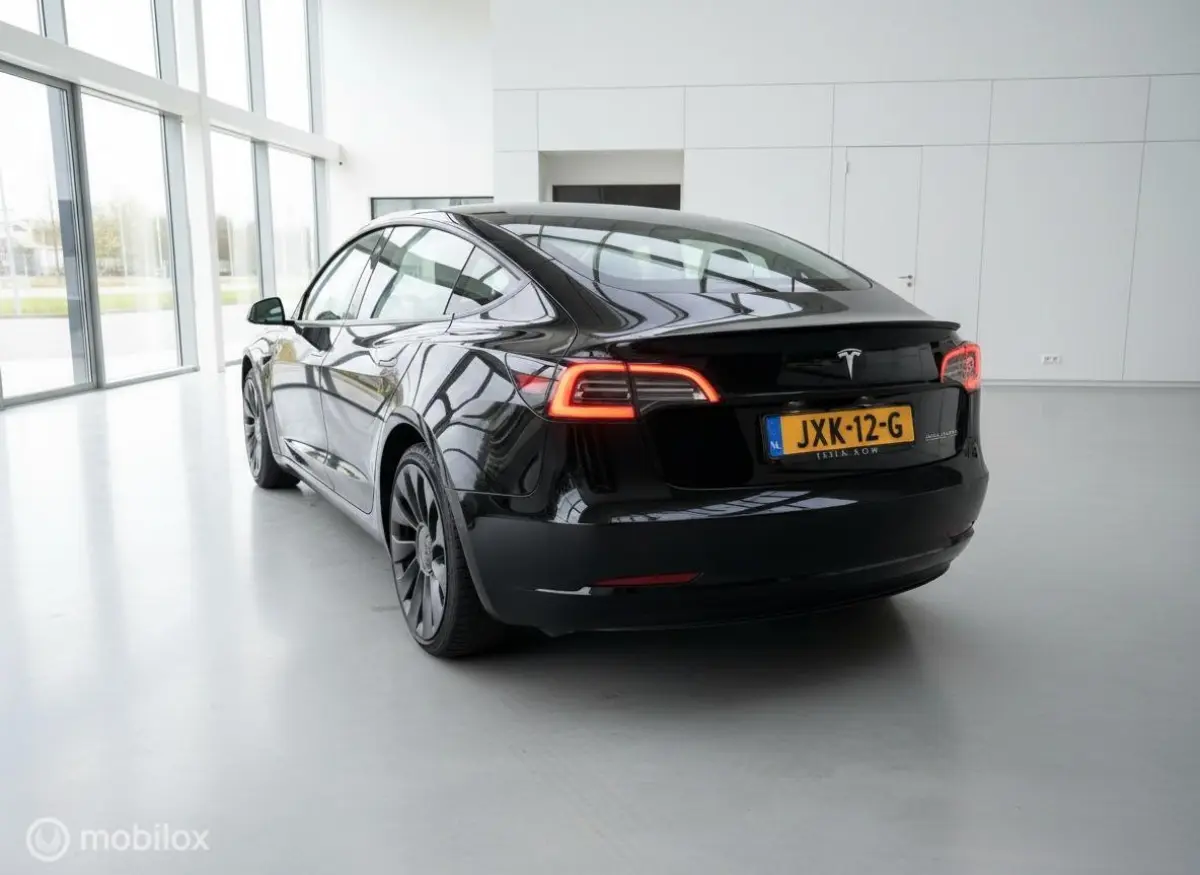 Performance AWD 75 kWh | 12/2021 | 463 pk | Wit Interieur | Warmtepomp