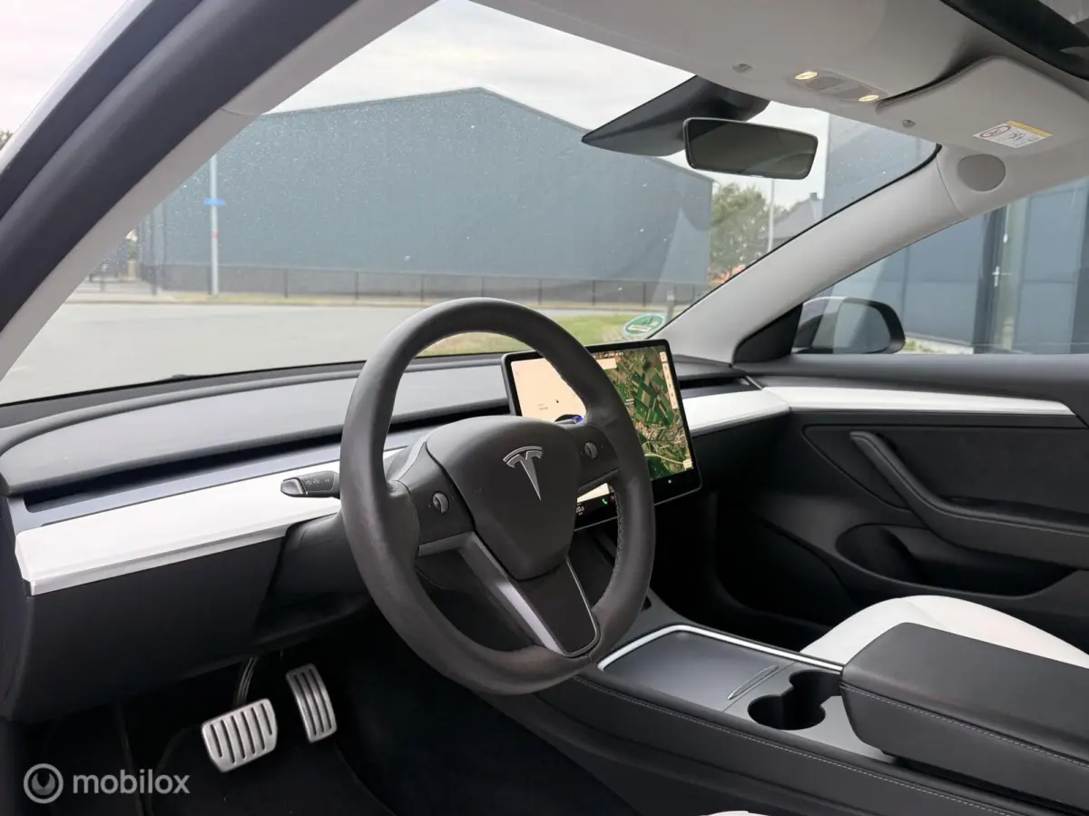Performance AWD 75 kWh | 12/2021 | 463 pk | Wit Interieur | Warmtepomp