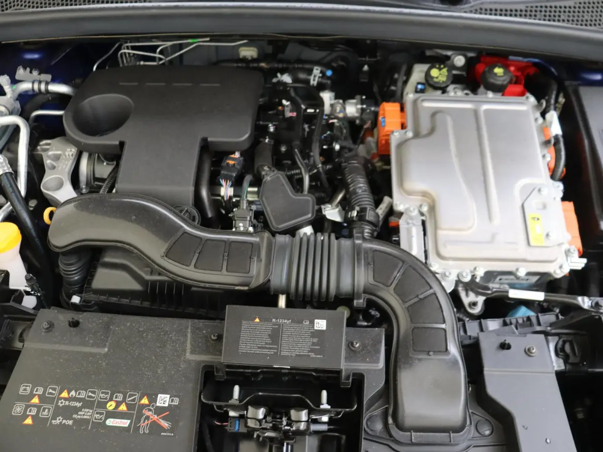 1.6 E-Tech full hybrid 145 esprit Alpine | Pack Light & Sound |