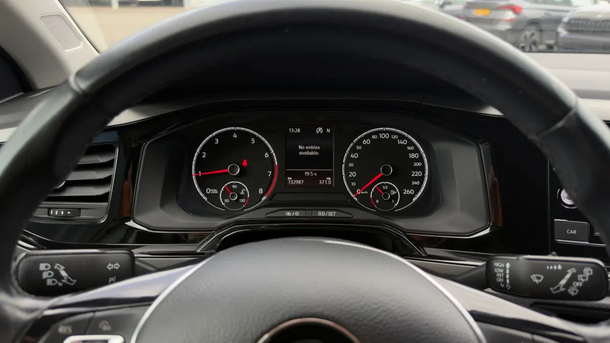 1.0 TSi DSG Comfortline | Camera | Apple Carplay |