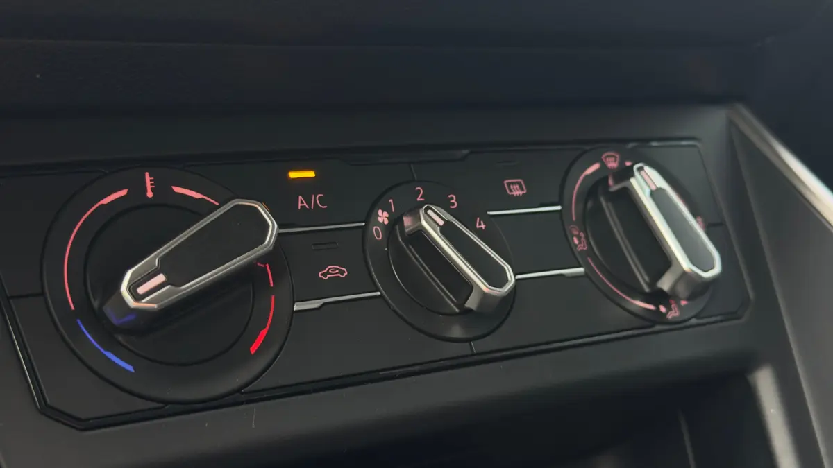 1.0 TSi DSG Comfortline | Camera | Apple Carplay |