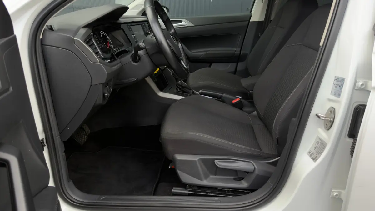 1.0 TSi DSG Comfortline | Camera | Apple Carplay |