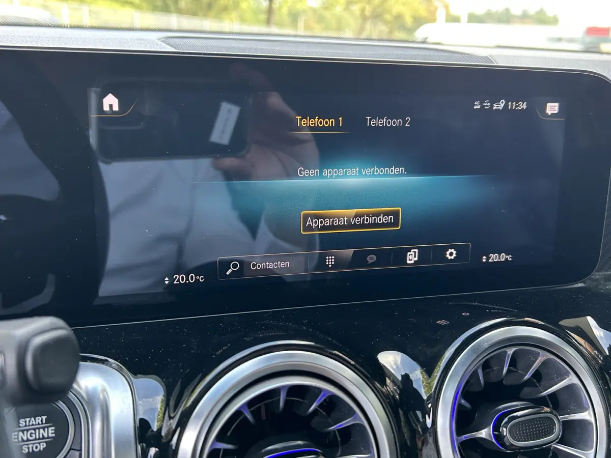 180 AMG 7-pers. // Trekhaak // Panoramadak // Memory // Keyless // Carplay // MultiBeam LED // Nightpakket // Sfeerverlichting