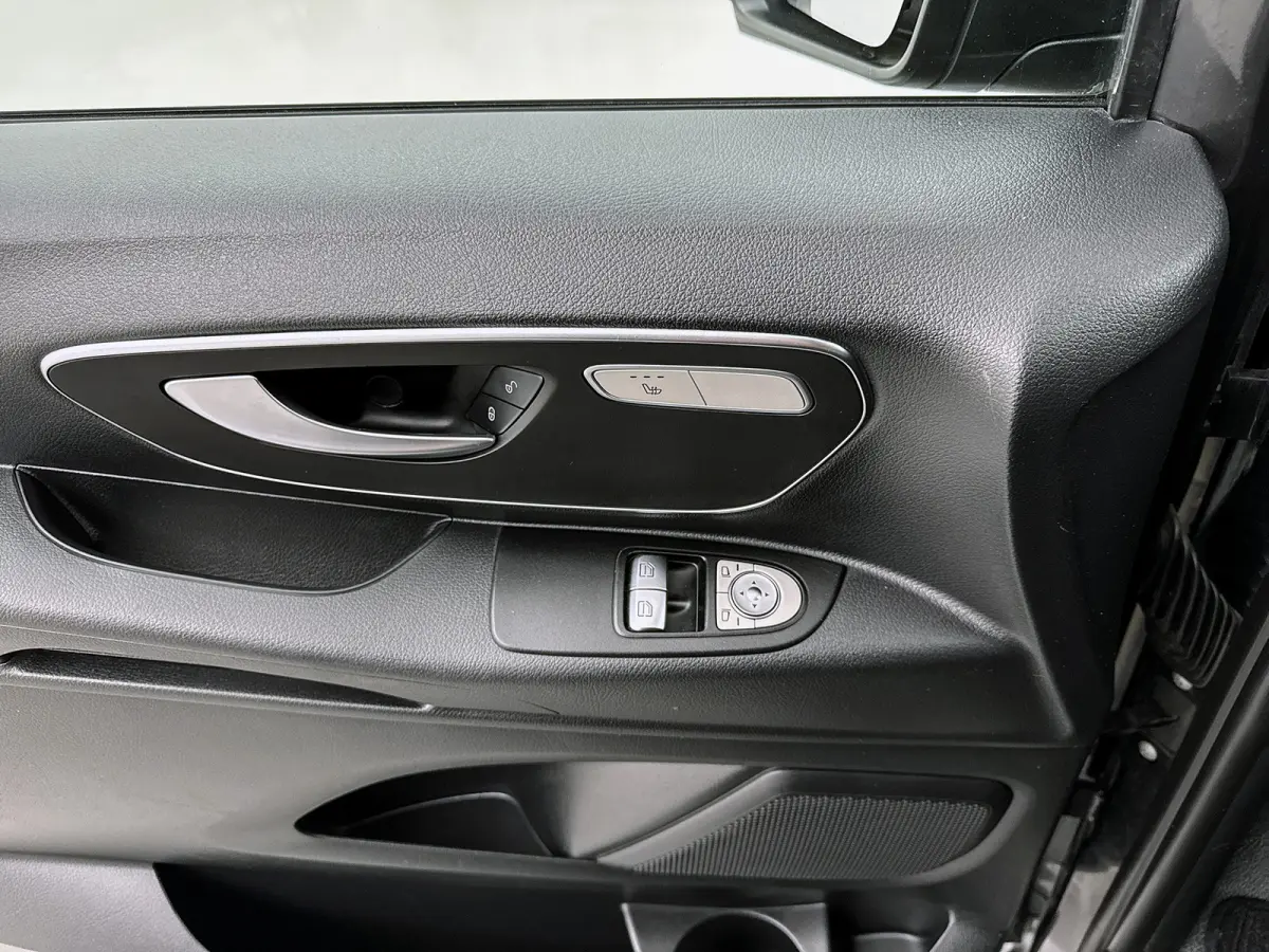 114 CDI L1 Automaat Navigatie Adaptieve cruise control Trekhaak 2.5t Camera