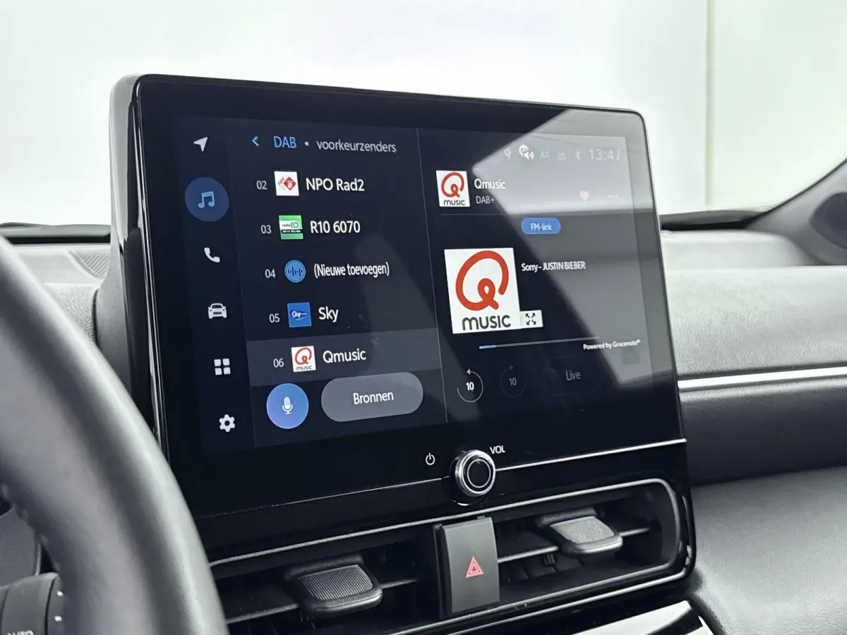 1.5 Hybrid 115Pk Dynamic | Climate Control | Navigatie via Apple Carplay/Android Auto | Keyless Entry&Start | Cruise Control Adaptief | Achteruitrij Camera | Stoel- en Stuurwielverwarming |