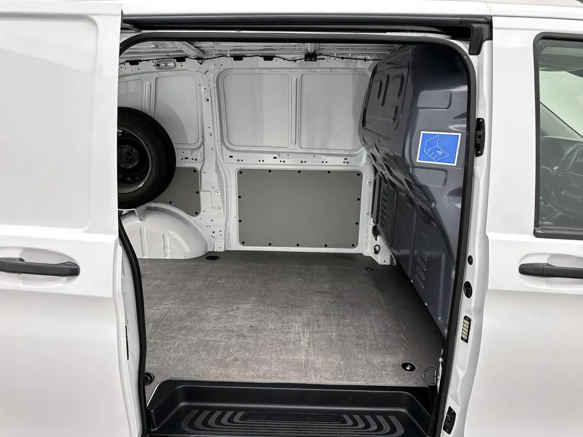 110 CDI L1 Trekhaak Cruise control Betimmering Airco NAP