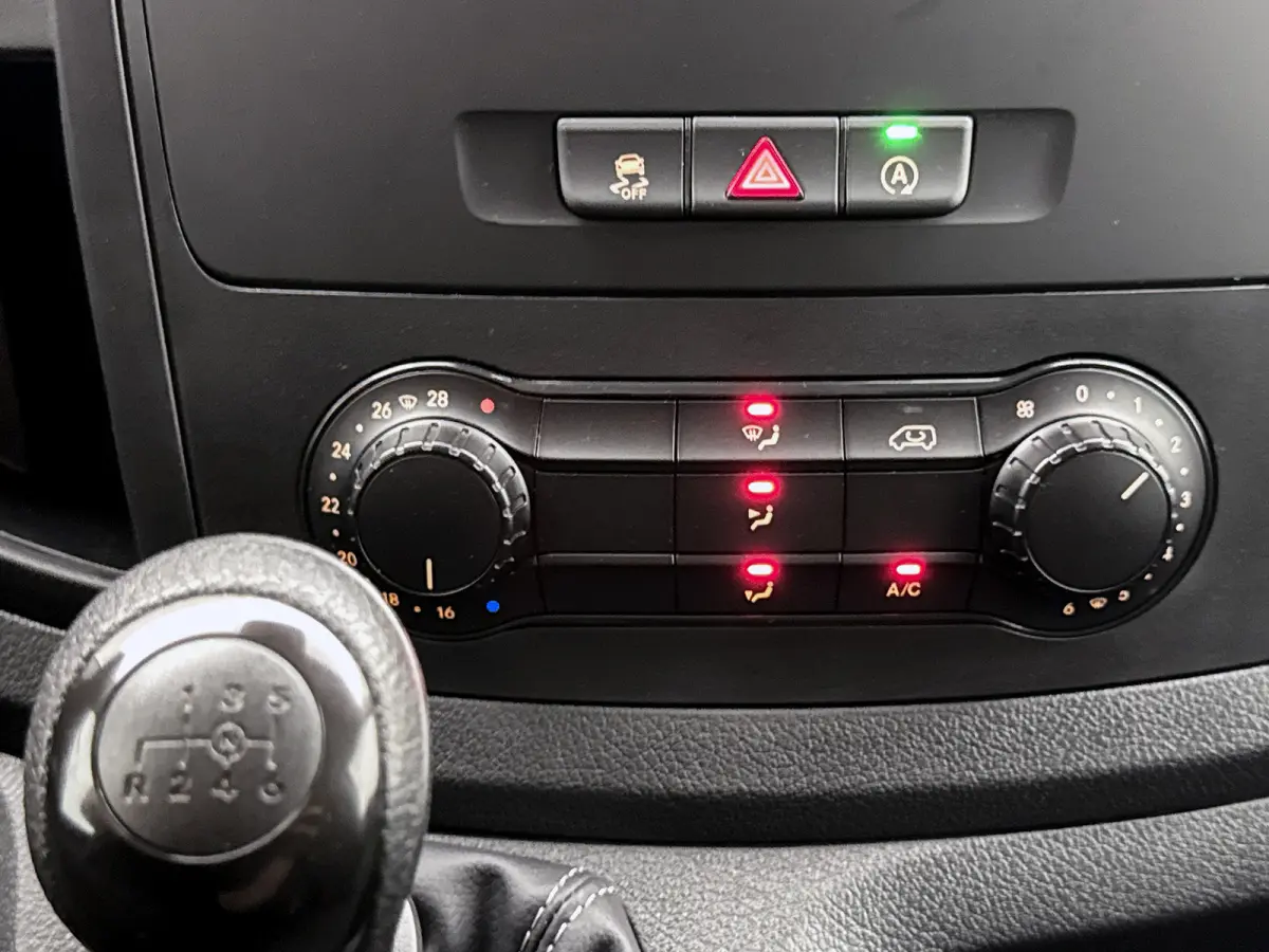 110 CDI L1 Trekhaak Cruise control Betimmering Airco NAP