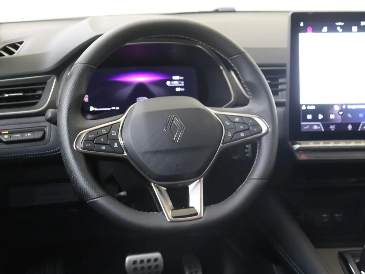 1.8 E-Tech Full Hybrid Esprit Alpine 160PK | Automaat | Google Navigatie | 360 Graden Camera | Stuurverwarming | 19'' Inch Velgen | Apple CarPlay & Android Auto