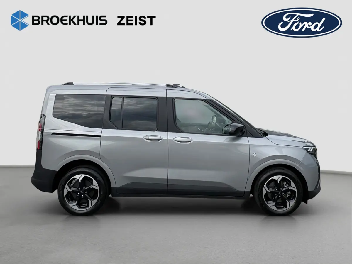 BEV Titanium | €7.535,- korting !! | Driver Assistance Pack incl. navigatie | Trekhaak | | Achterlichten LED | BLIS met Cross Traffic Alert  | Beglazing achter verduisterd (Privacy Glass)