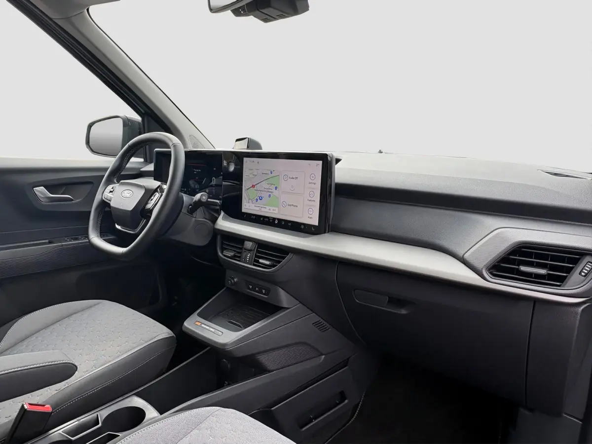 BEV Titanium | €7.535,- korting !! | Driver Assistance Pack incl. navigatie | Trekhaak | | Achterlichten LED | BLIS met Cross Traffic Alert  | Beglazing achter verduisterd (Privacy Glass)