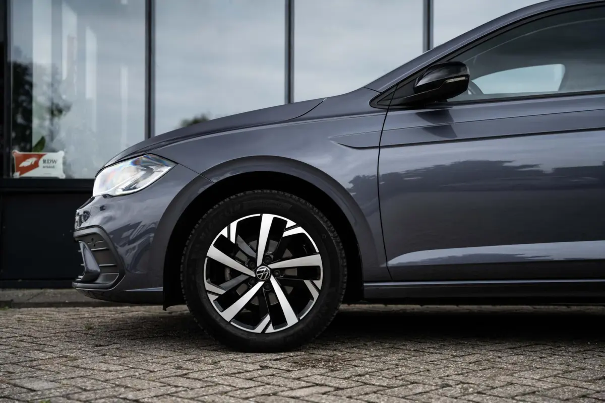 1.0 TSI Life*CARPLAY*NAP*VIRTUAL*CRUISE*AIRCO*