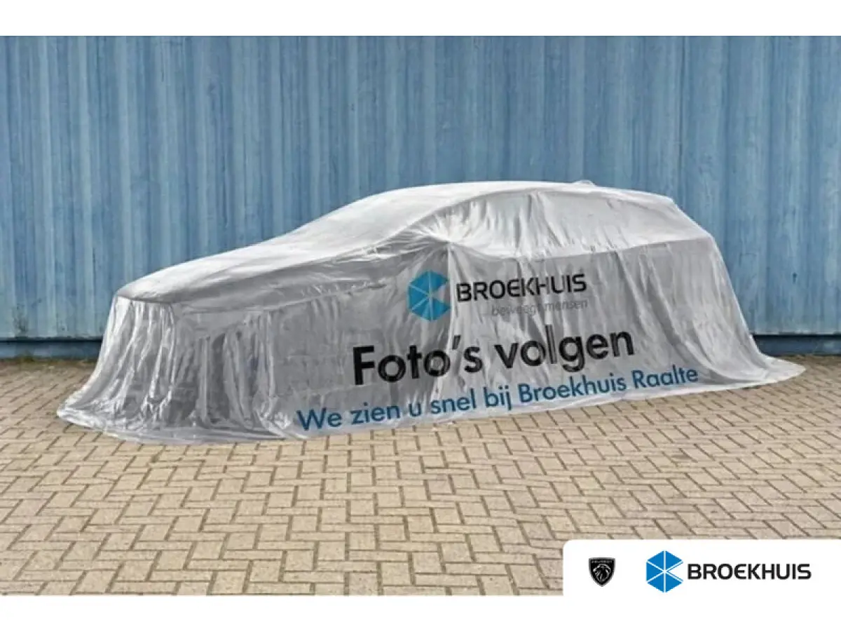 1.2 PureTech Blue Lease Executive Trekhaak | Achteruitrijcamera | Dealer onderhouden | Cruise control | Airco | Navigatie