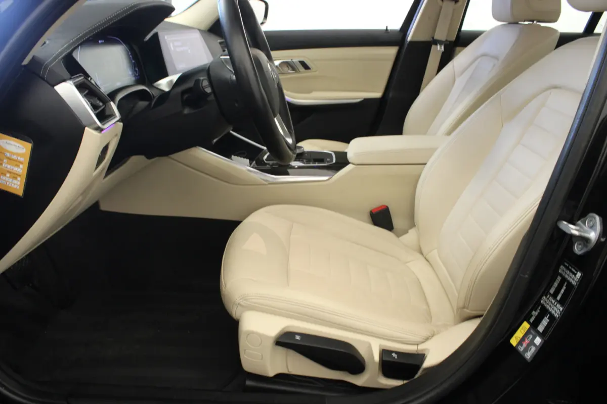 330e eDrive Edition |Leder|Stoelverw.|Navi|