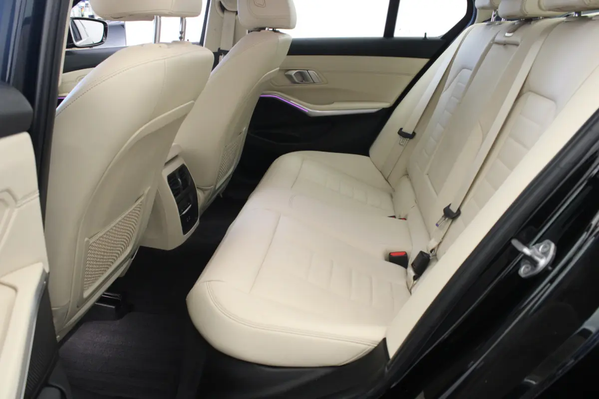 330e eDrive Edition |Leder|Stoelverw.|Navi|