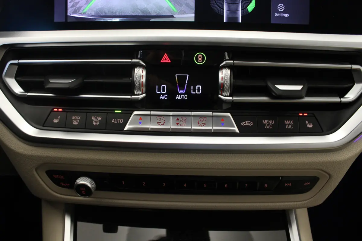 330e eDrive Edition |Leder|Stoelverw.|Navi|