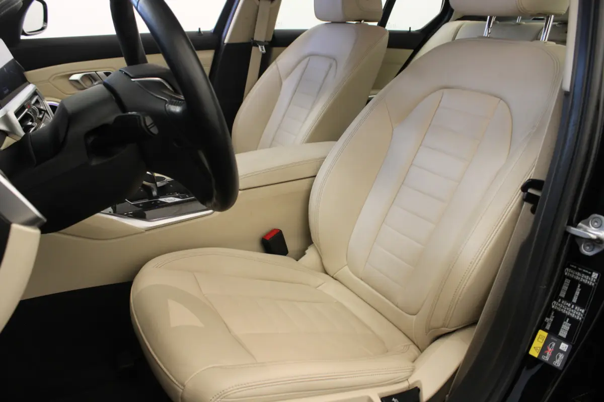330e eDrive Edition |Leder|Stoelverw.|Navi|