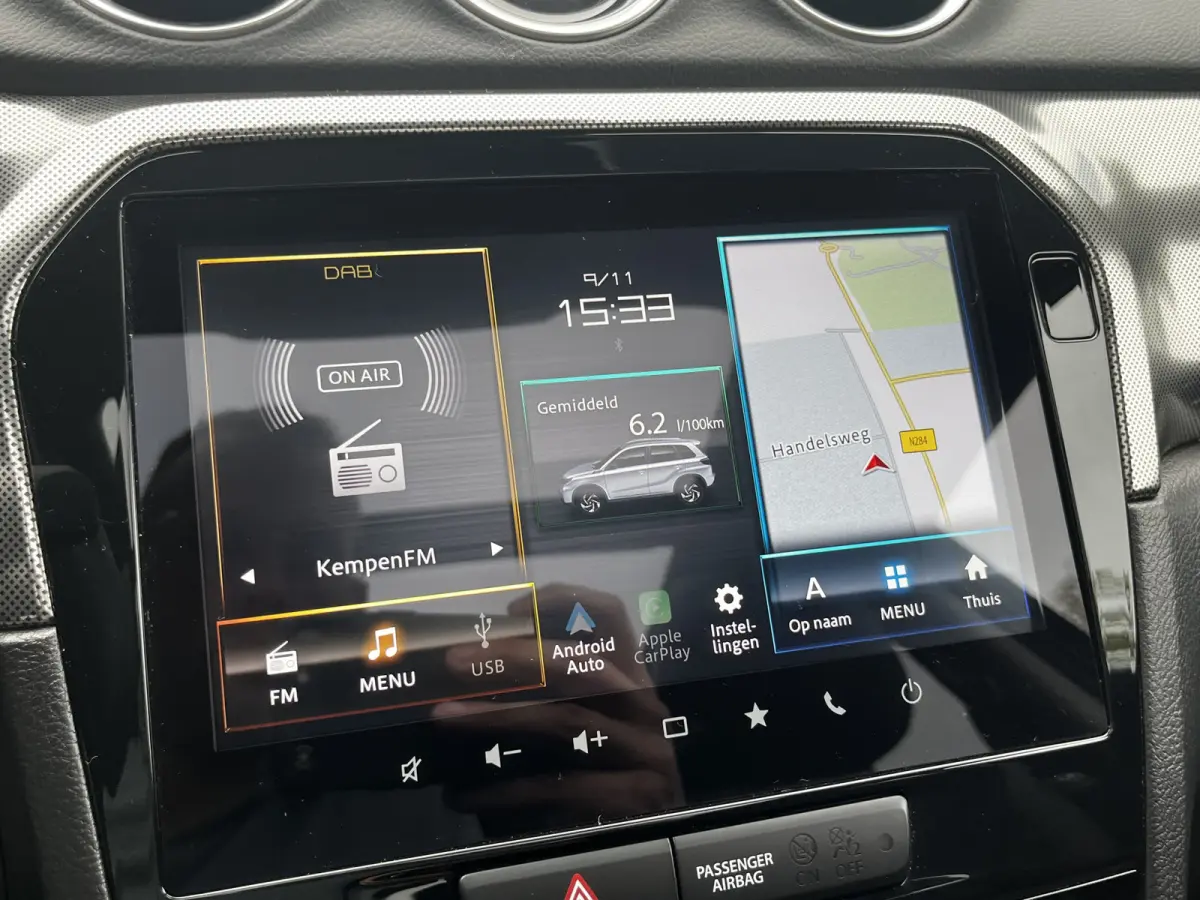 1.4 Boosterjet Smart Hybrid Style Automaat | €2.000,- voordeel | Meerdere kleuren leverbaar | Pano | Adapt. Cruise | Camera | Dodehoek | Rijstrook | Stoelverwarming | etc. etc.
