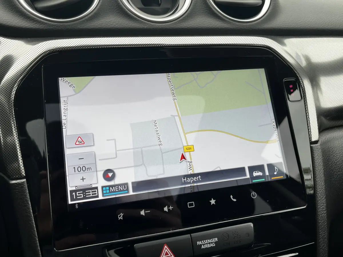 1.4 Boosterjet Smart Hybrid Style Automaat | €2.000,- voordeel | Meerdere kleuren leverbaar | Pano | Adapt. Cruise | Camera | Dodehoek | Rijstrook | Stoelverwarming | etc. etc.
