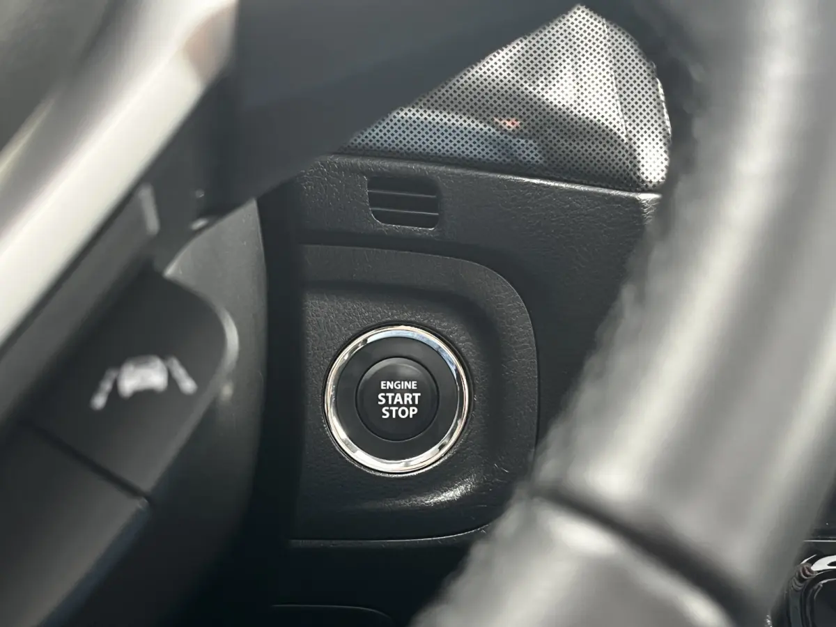 1.4 Boosterjet Smart Hybrid Style Automaat | €2.000,- voordeel | Meerdere kleuren leverbaar | Pano | Adapt. Cruise | Camera | Dodehoek | Rijstrook | Stoelverwarming | etc. etc.
