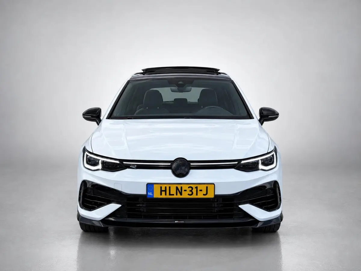 1.5 eTSI R-Line Business | Automaat | Panoramadak | 19 Inch Velgen | Black Style | Stoel/ Stuurverwarming | Achteruitrijcamera | Apple CarPlay/ Android Auto | Full-LED |