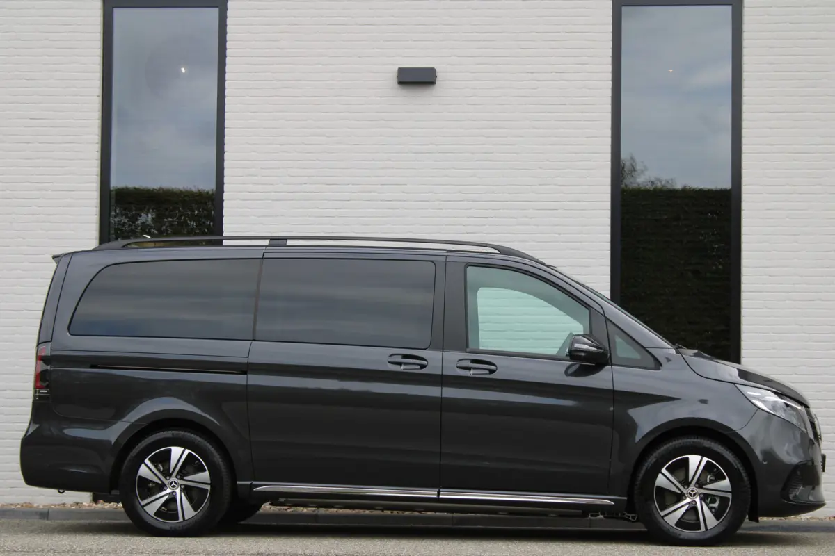 300 L2 / AMG / Luchtvering / 200 KM!!! / 7-Persoons / Burmester / Vol Opties / NIEUW