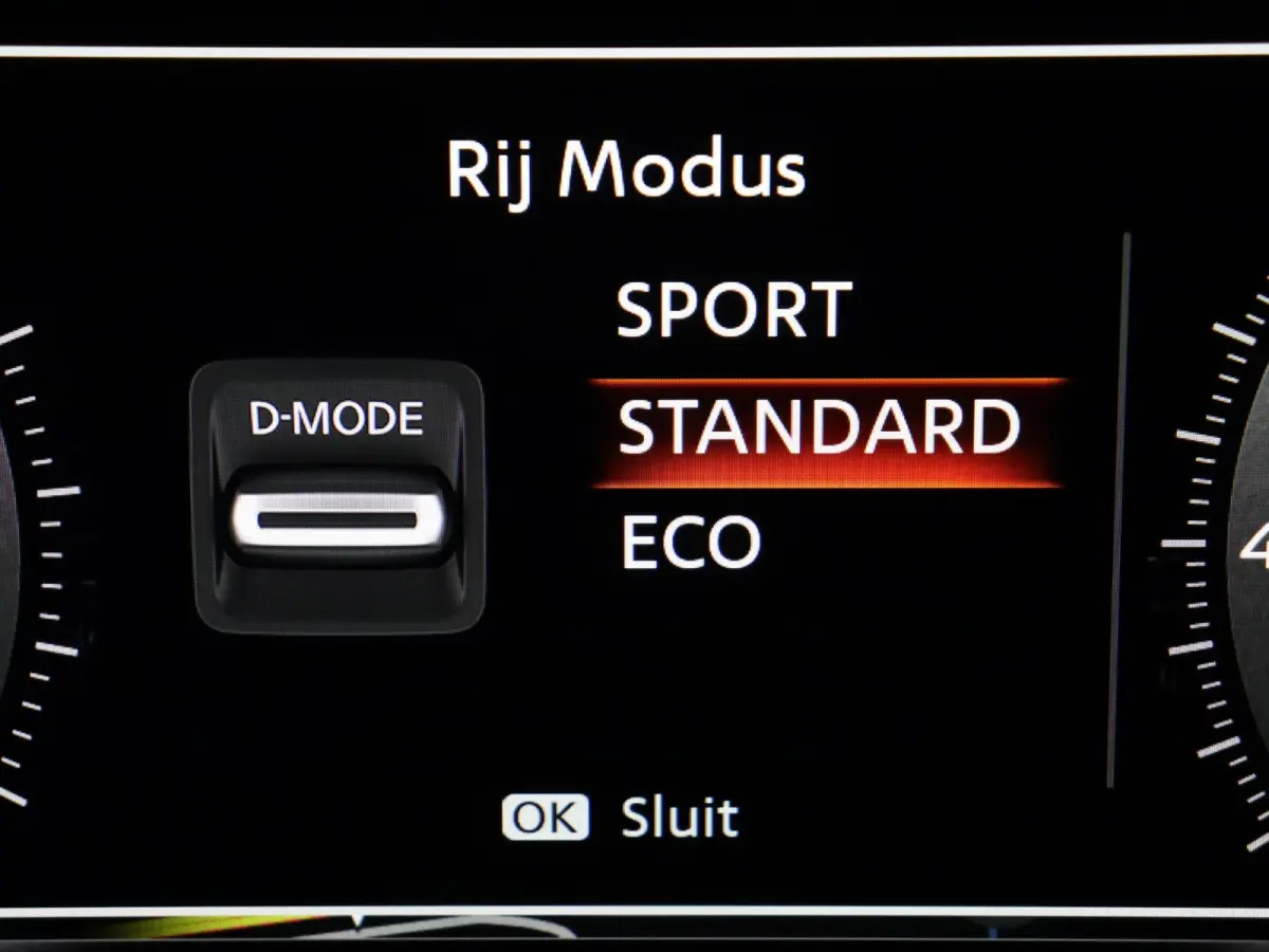 1.6 Hybrid N-Design | Automaat | Stoel en Stuur Verwarming | Adaptieve Cruise Control |