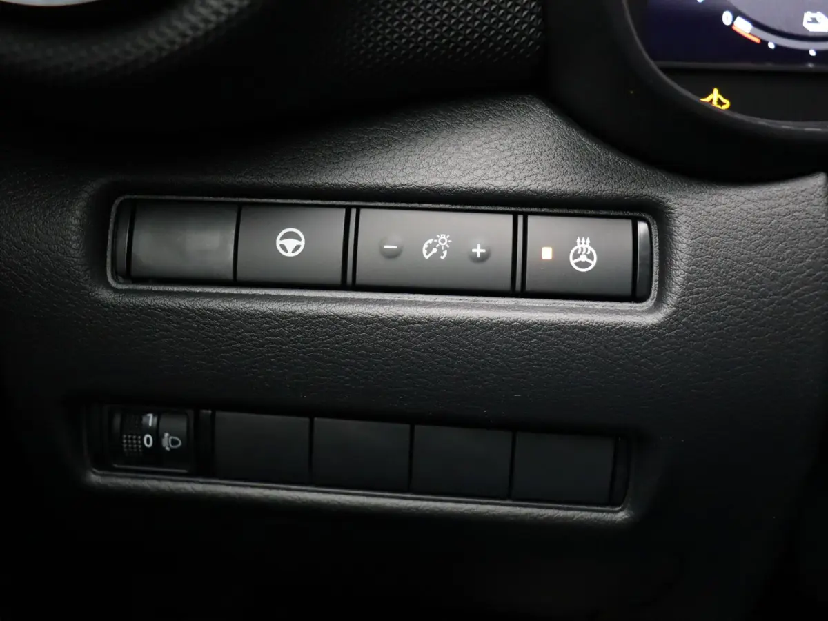 1.6 Hybrid N-Design | Automaat | Stoel en Stuur Verwarming | Adaptieve Cruise Control |