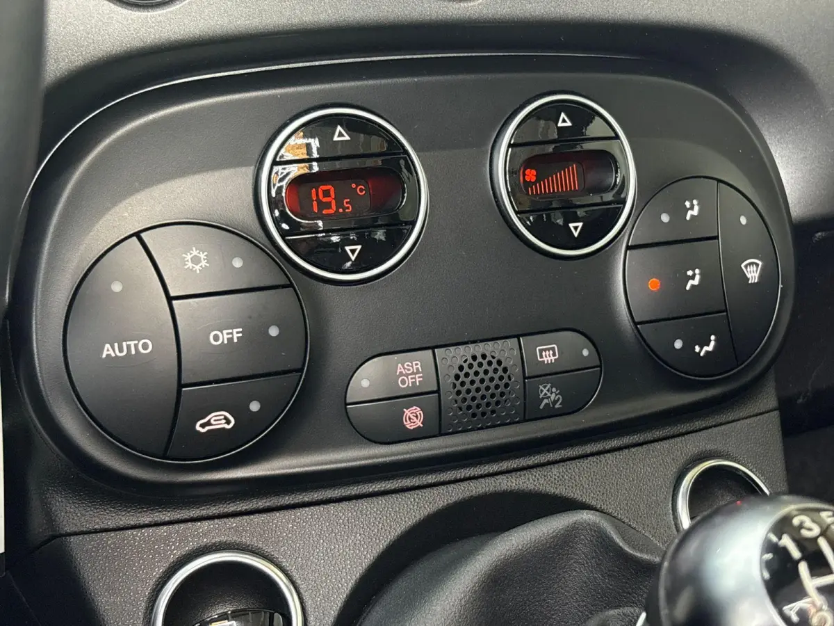 1.0 Hybrid Sport | Climate Control | Cruise Control | Parkeersensoren | LMV 16" | TFT-Scherm |