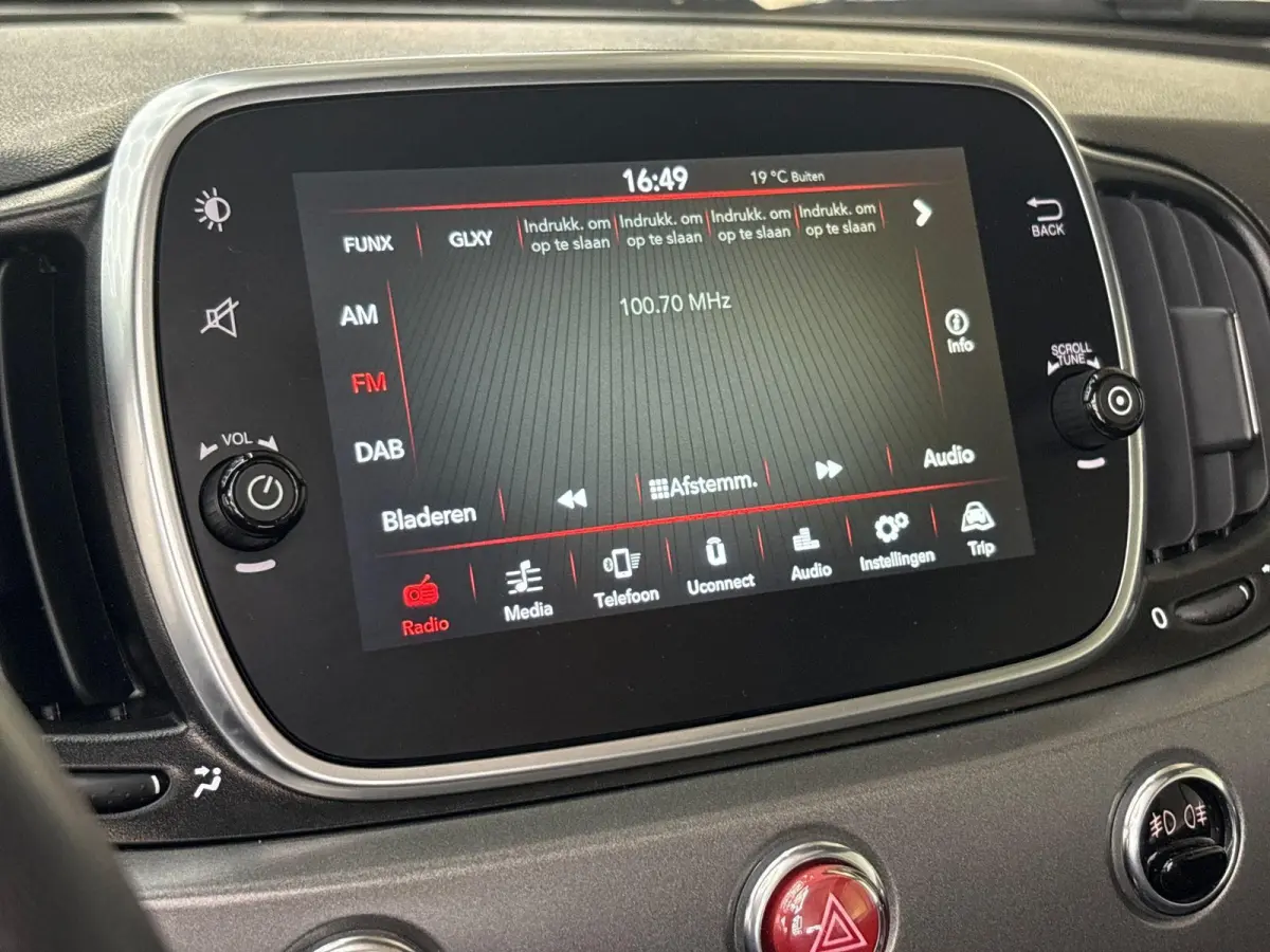 1.0 Hybrid Sport | Climate Control | Cruise Control | Parkeersensoren | LMV 16" | TFT-Scherm |
